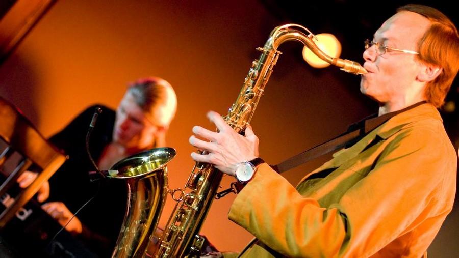 Олег Касимов (саксофон, Уфа) и резиденты EverJazz. Классика джаза и авторские композиции